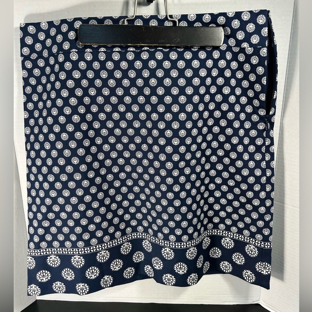 Talbots Navy Skirt
New without tags